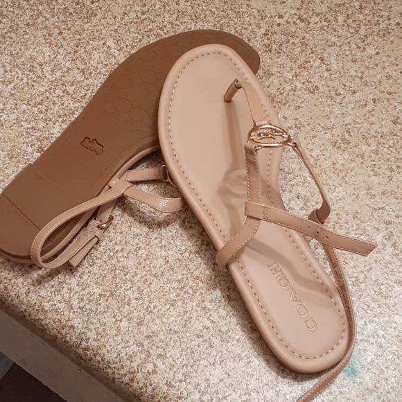 Sandals - Picture 2 of 3